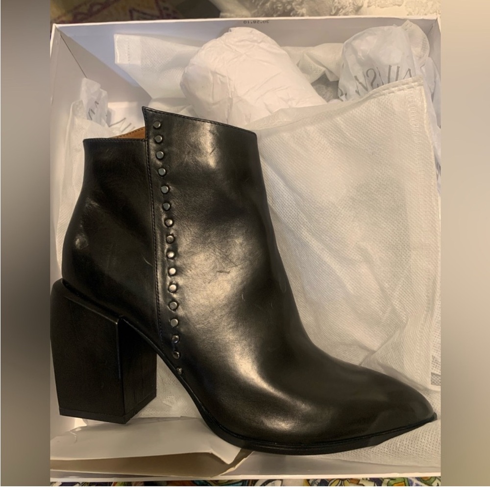 Allaswish black block boots